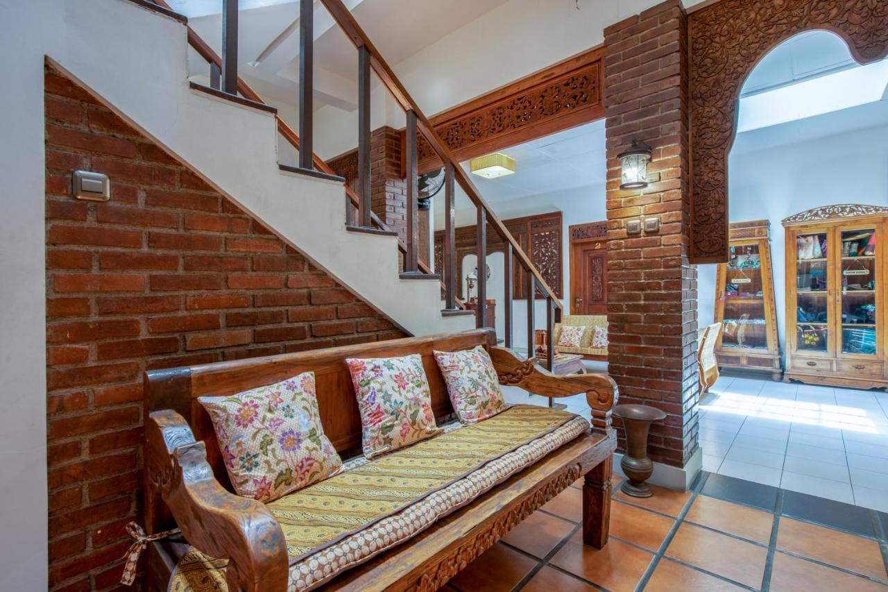 Sekararum Butik Syariah Guesthouse Bandung Extérieur photo