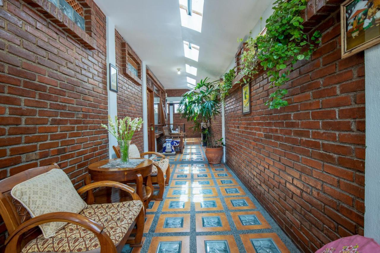 Sekararum Butik Syariah Guesthouse Bandung Extérieur photo