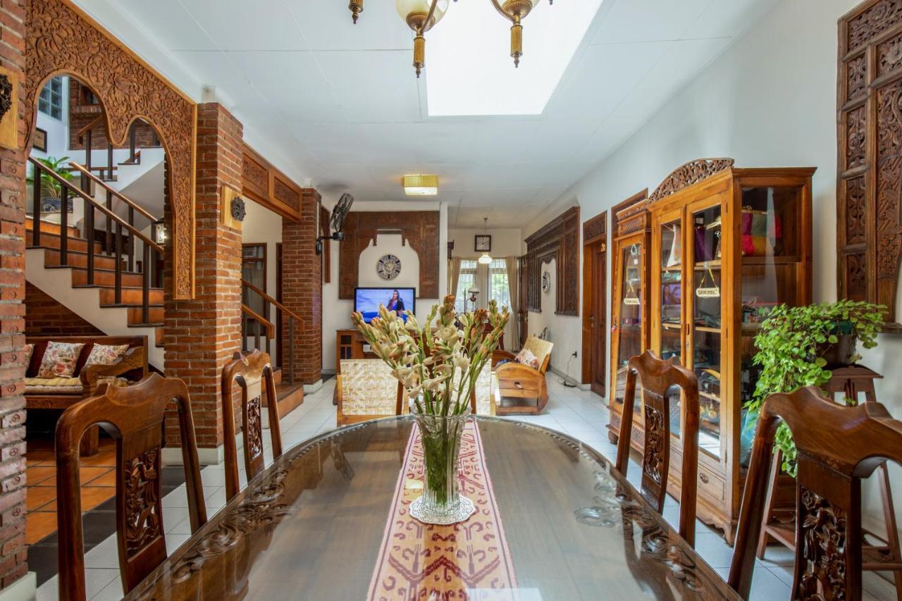 Sekararum Butik Syariah Guesthouse Bandung Extérieur photo