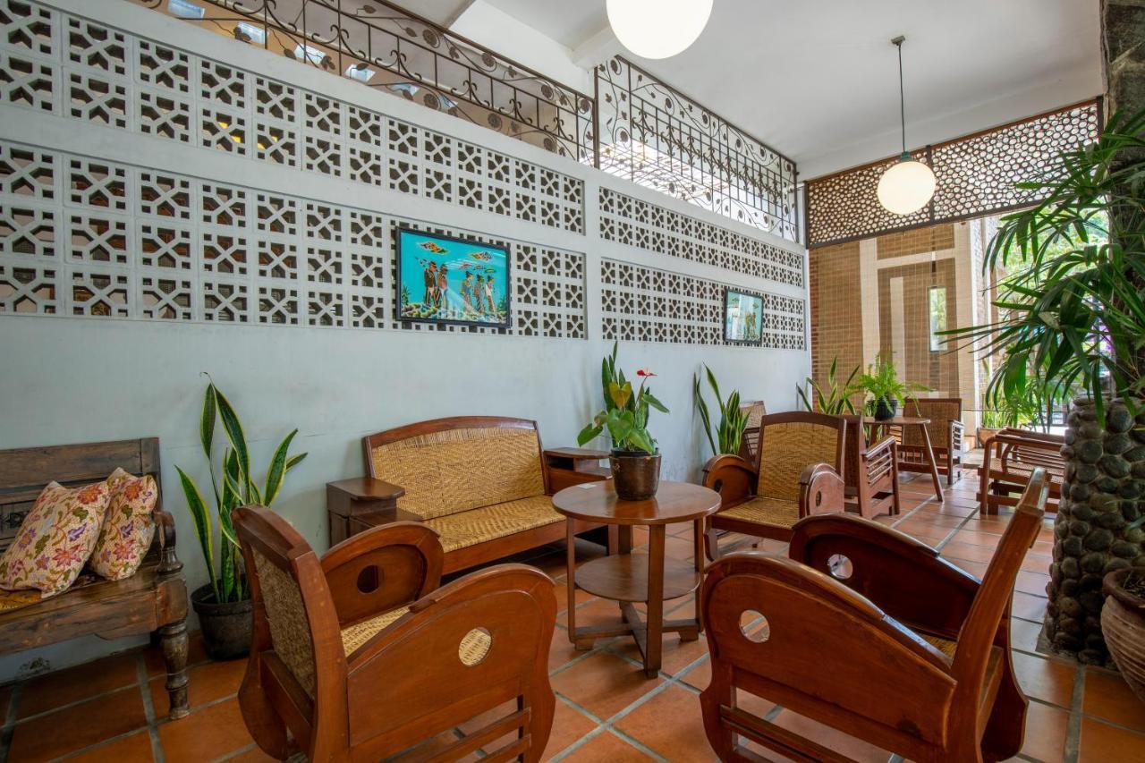 Sekararum Butik Syariah Guesthouse Bandung Extérieur photo