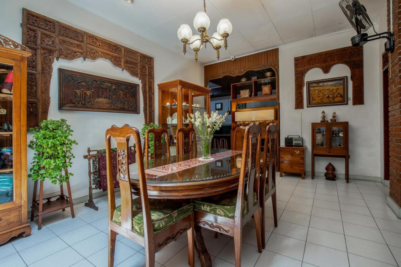 Sekararum Butik Syariah Guesthouse Bandung Extérieur photo